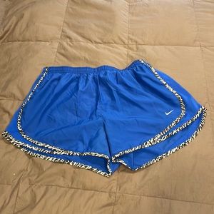 Nike Tempo Running Shorts, size XL Blue with print